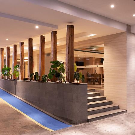 Aveta Hotel Malioboro Yogyakarta Exterior foto