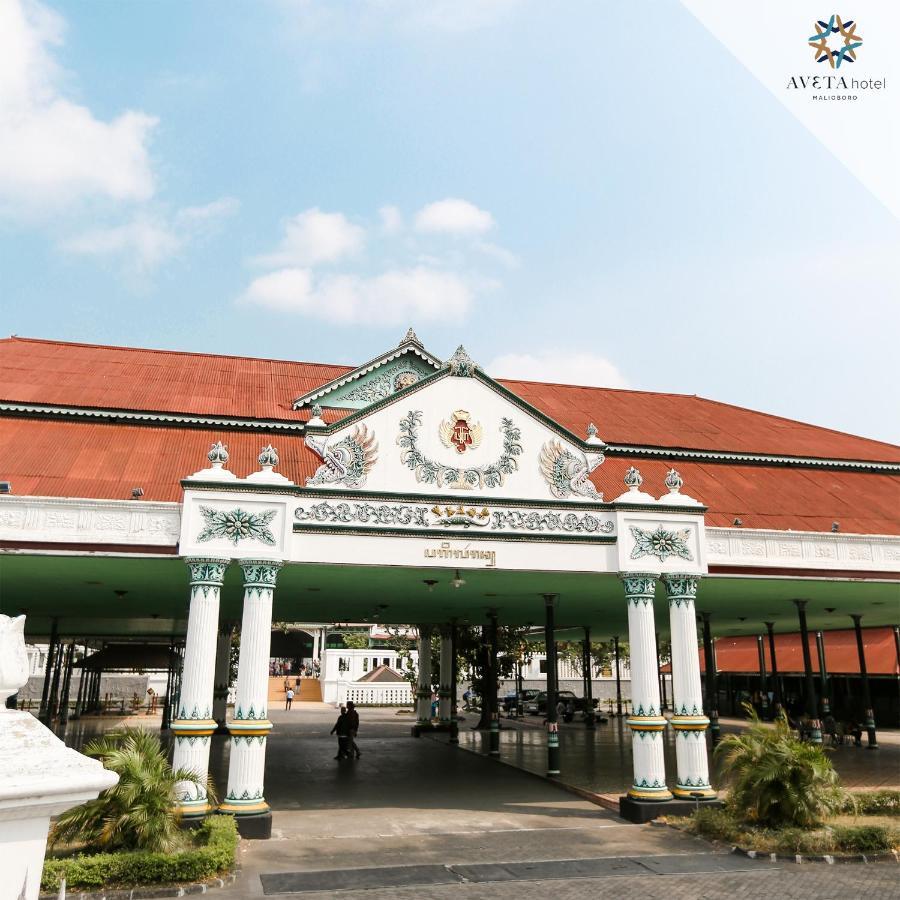 Aveta Hotel Malioboro - Chse Certified Yogyakarta Exterior foto